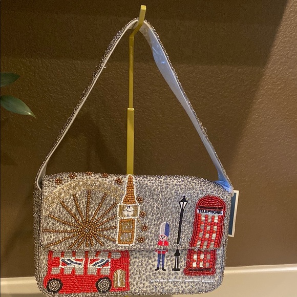 Made in India Handbags - Marshall’s Beaded London Shoulder Bag - Silver & Red